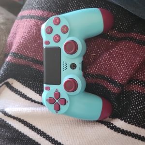 PS4 Controller used a few times like brand new